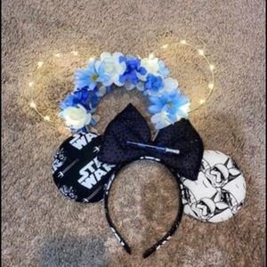 Light Up Mickey Mouses Ears